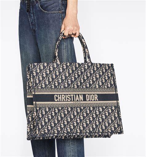 dior book tote usata